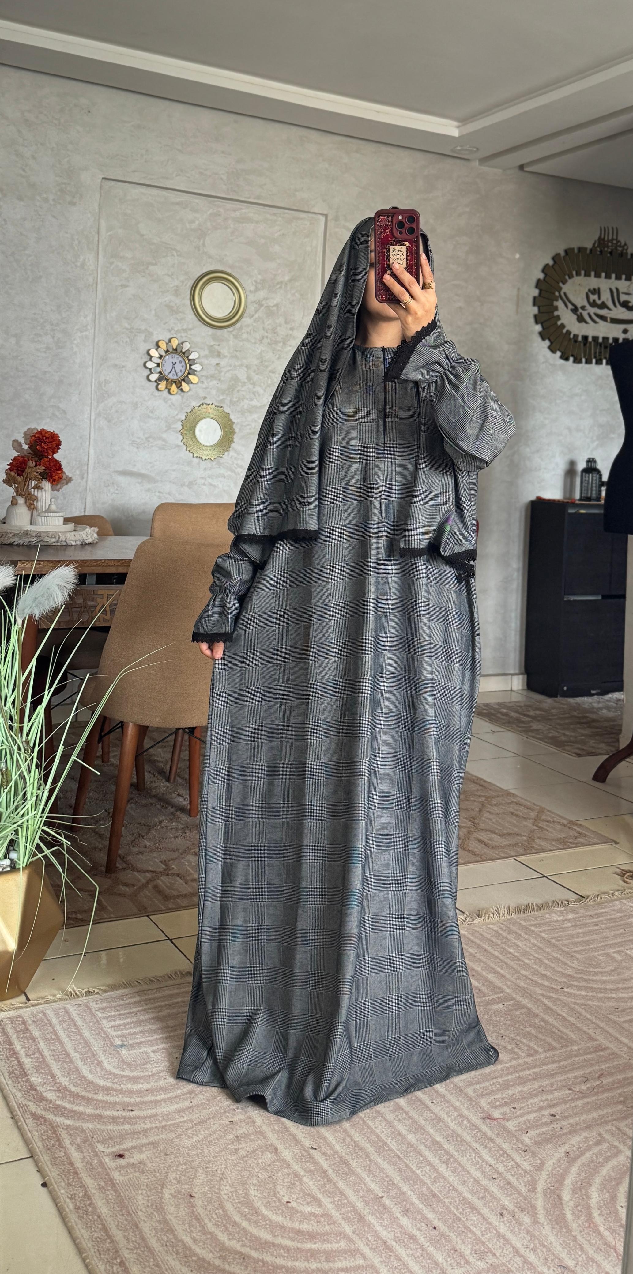 Abaya careaux