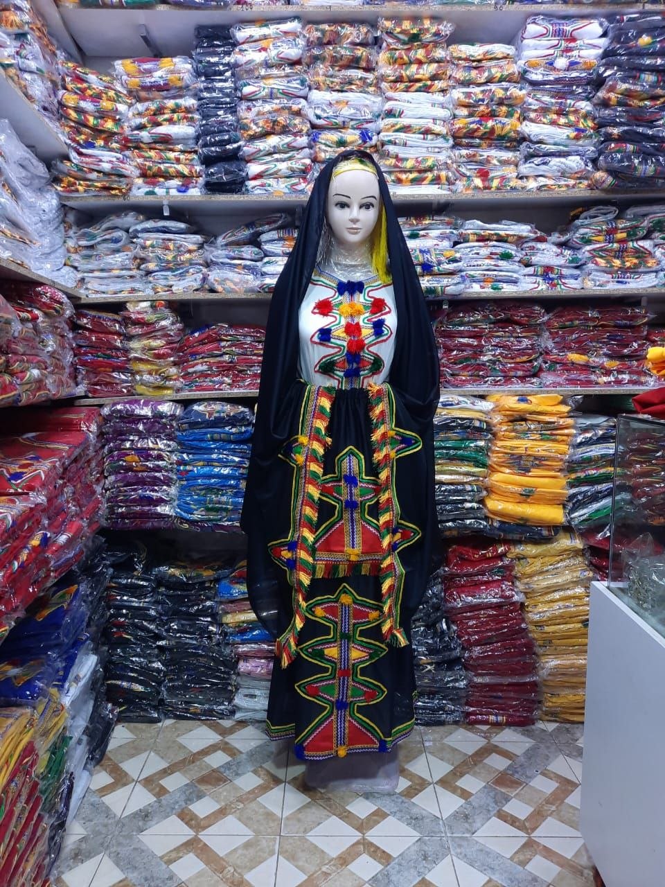 لبسة امازيغية للكبار