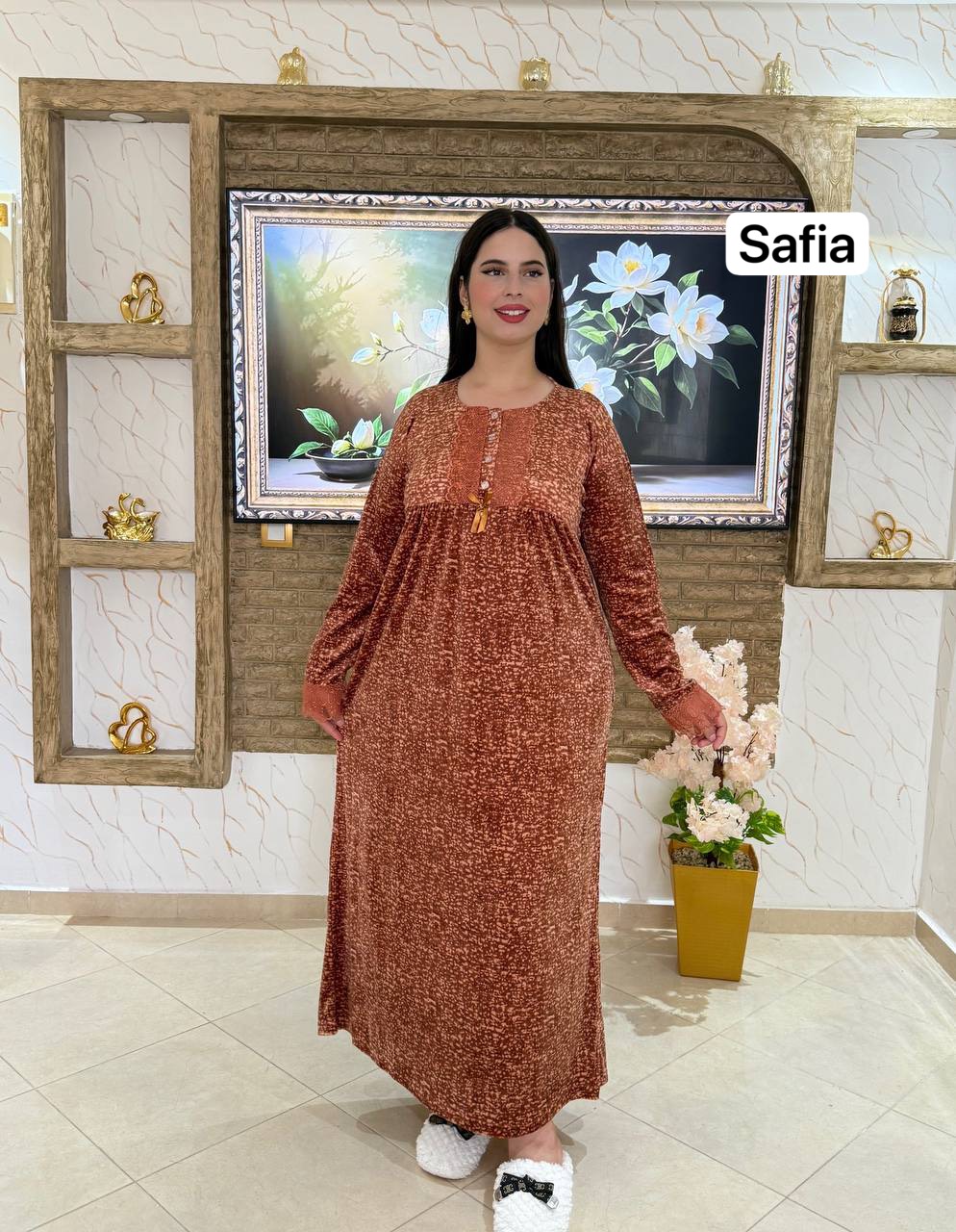 طويلة لوكس