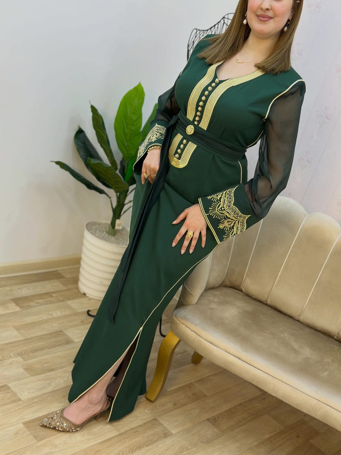 قفطان العقاد وطرزة الكمام